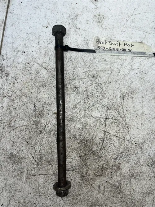 1996 Yamaha XT225 Pivot Bolt Swingarm 34x-22141-00-00