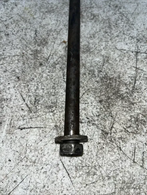 1996 Yamaha XT225 Pivot Bolt Swingarm 34x-22141-00-00