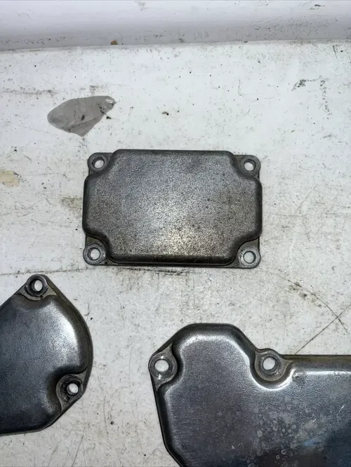 2001 SUZUKI RM250 OEM POWER VALVE EXHAUST FLAP CYLINDER COVERS 11231-37E30