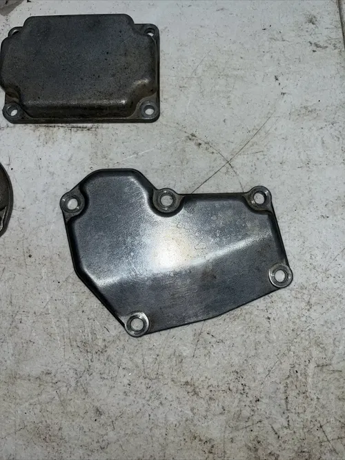 2001 SUZUKI RM250 OEM POWER VALVE EXHAUST FLAP CYLINDER COVERS 11231-37E30