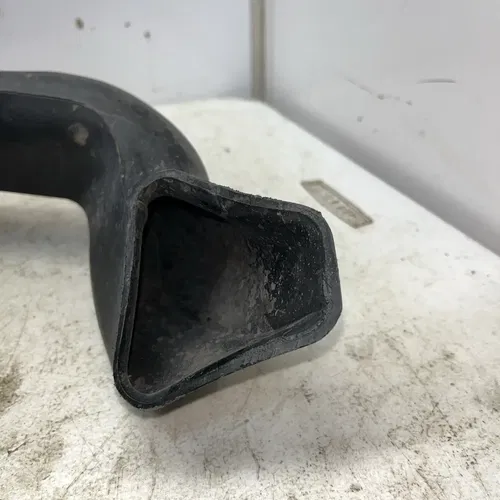 2019 Can Am Outlander 570XT Air Hose Duct 707001318