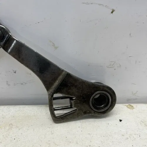 2017 HONDA CRF110 GEARSHIFT ARM OEM 24630-KWW-C00