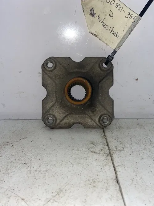 2001 Polaris Scrambler 90 ATV Rear Wheel Axle Hub 0450831-385