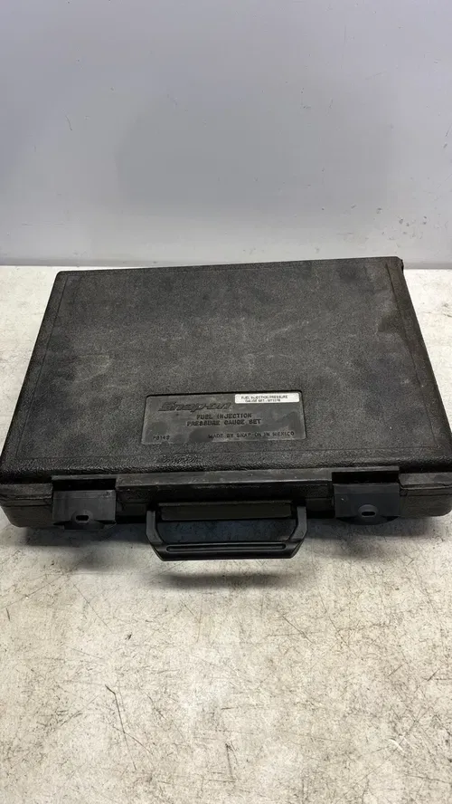 SNAP ON Fuel Injection Pressure Gauge Set MT337B *CASE ONLY*