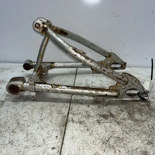 1996 Yamaha PW80 PW 80 Rear Arm Comp Swingarm 21W-22110-00-35