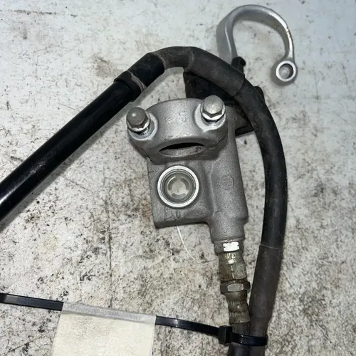 2007 Suzuki DRZ125L Front Brake Master Cylinder 59600-27C01