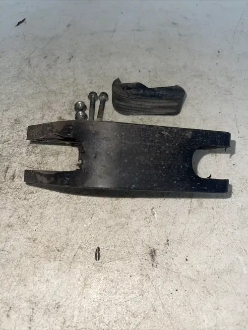 2018 YAMAHA YZ450F GYTR CHAIN GUIDE