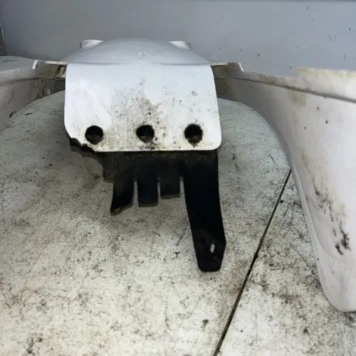 1996 Yamaha PW80 Rear Fender Side Plastics  3RV-21711-00-00