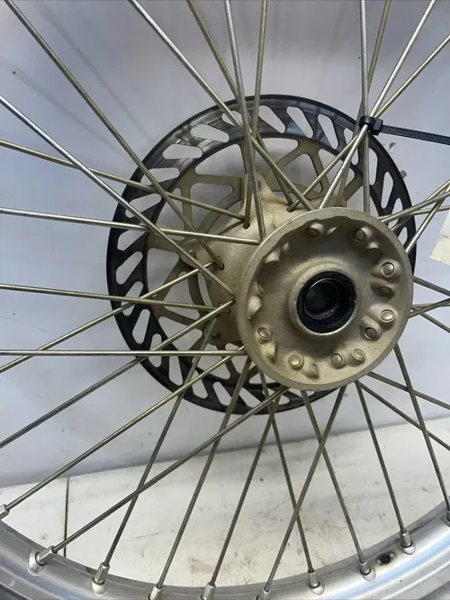 2001 SUZUKI RM250 OEM FRONT WHEEL RIM HUB 54111-36E00