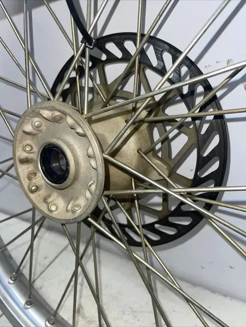 2001 SUZUKI RM250 OEM FRONT WHEEL RIM HUB 54111-36E00