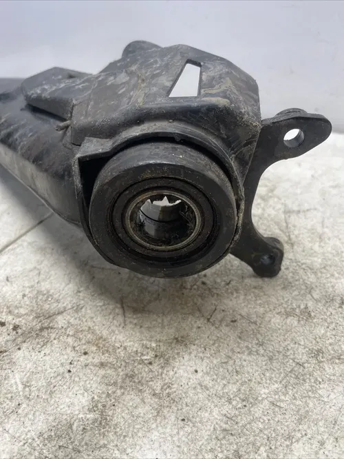 2019 CAN AM OUTLANDER 570XT OEM RIGHT REAR SWINGARM 706004525