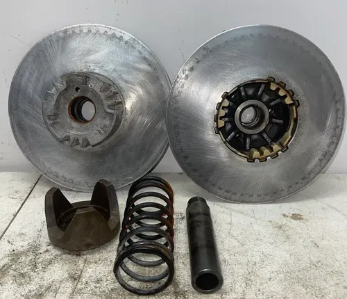 2019 Can Am Outlander 570XT OEM SECONDARY CLUTCH 420280178