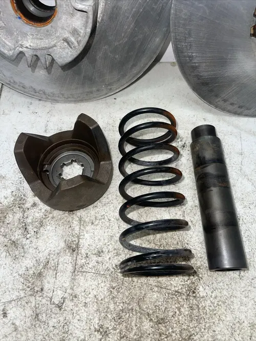 2019 Can Am Outlander 570XT OEM SECONDARY CLUTCH 420280178