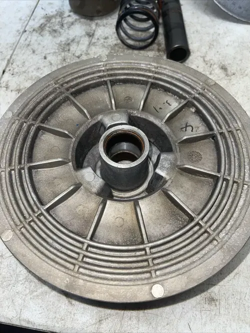 2019 Can Am Outlander 570XT OEM SECONDARY CLUTCH 420280178