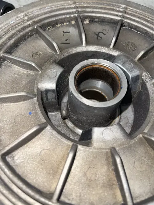 2019 Can Am Outlander 570XT OEM SECONDARY CLUTCH 420280178