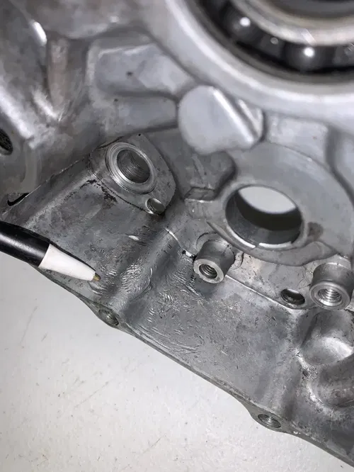 1998 Honda Xr200r Right Crankcase Half 11100-KT0-684