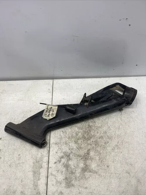2019 CAN AM OUTLANDER 570XT OEM LEFT REAR SWINGARM 706001646