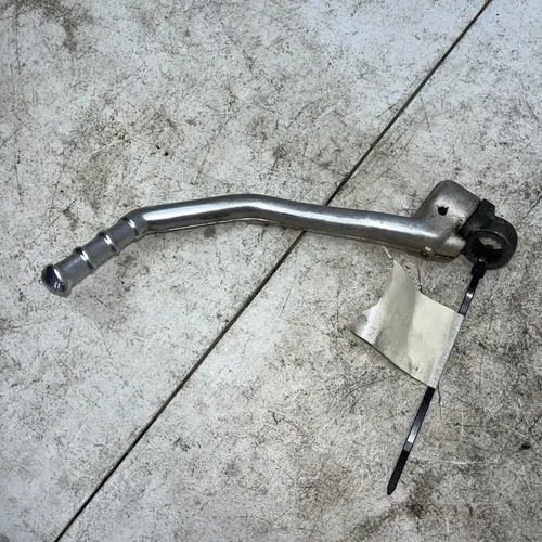 2001 SUZUKI RM250 OEM KICK START LEVER KICK STARTER KICKER 26300-37F01