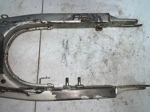 1995 Honda XR200r Swing Arm 52100-KT0-870