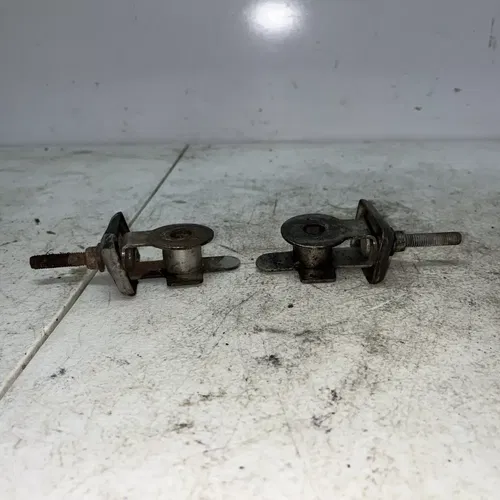 2007 SUZUKI DRZ125L Swingarm Chain Tension Adjusters Tensioners 61410-08G00