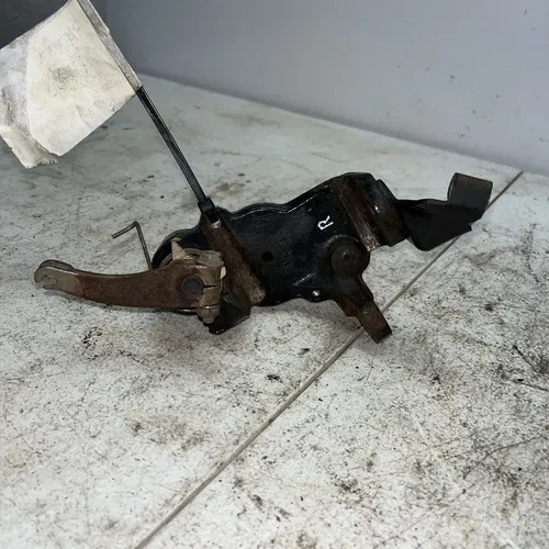 2001 Honda TRX90 Right Knuckle 51210-HC3-000