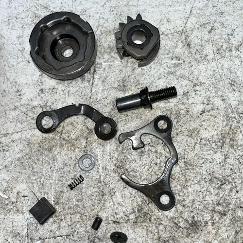 2001 SUZUKI RM250 SHIFT CAM GEAR DRUM 25310-37F00