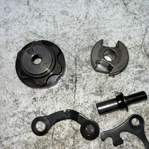 2001 SUZUKI RM250 SHIFT CAM GEAR DRUM 25310-37F00