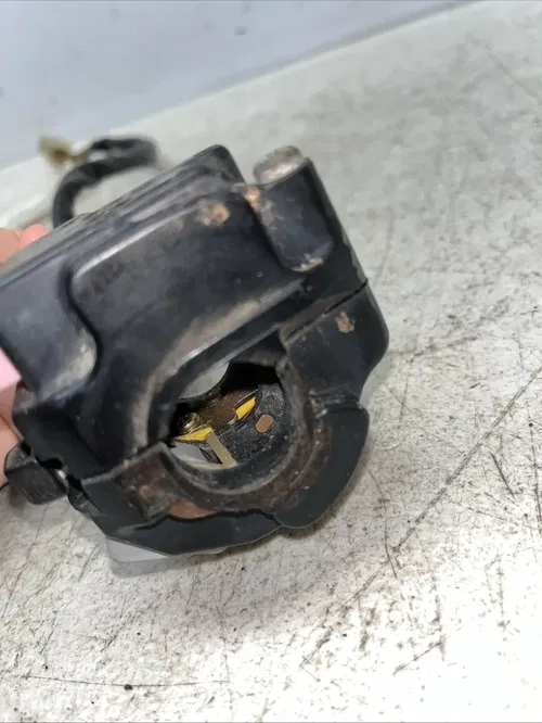 1996 Yamaha XT225 Serow Blinker Light Left Switch 3RW-83973-11-00
