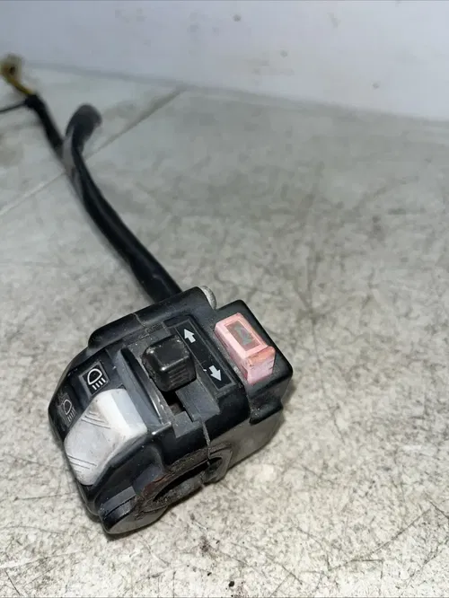 1996 Yamaha XT225 Serow Blinker Light Left Switch 3RW-83973-11-00