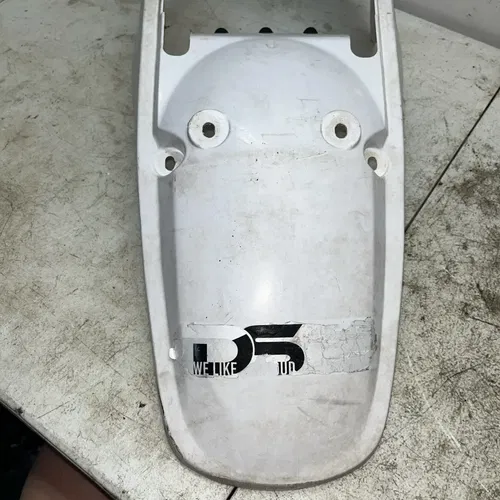 1996 Yamaha PW80 Rear Fender Side Plastics
