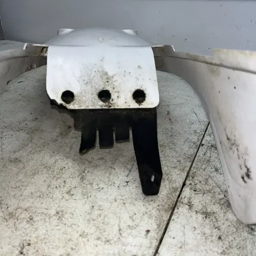 1996 Yamaha PW80 Rear Fender Side Plastics