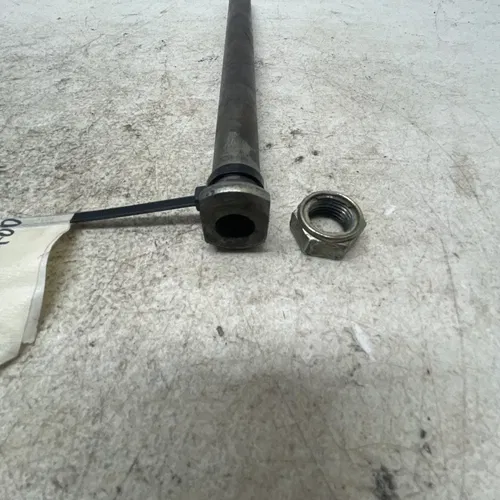 2004 SUZUKI DRZ400E SWINGARM PIVOT BOLT