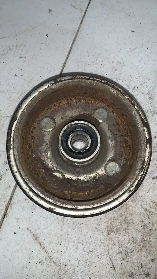 2004 Honda Trx90 Front Wheel Hub