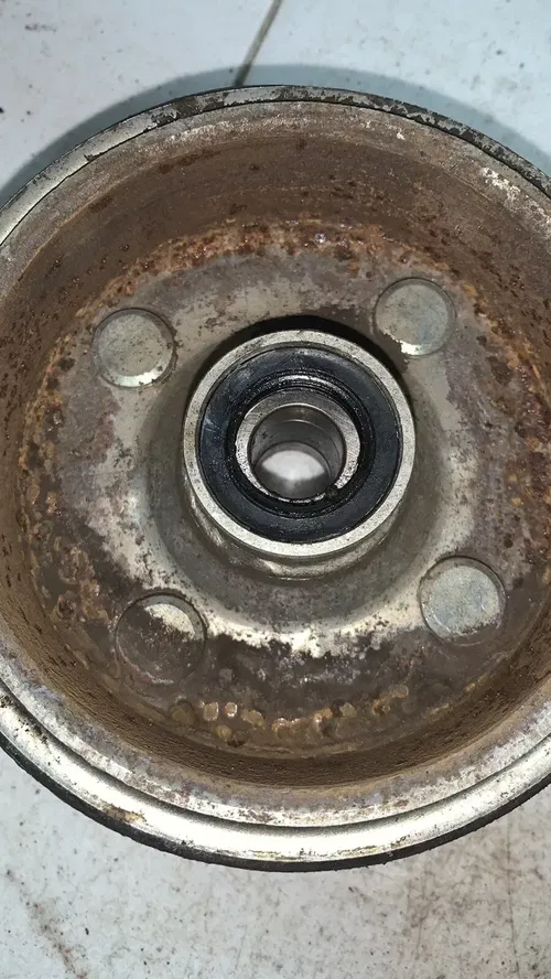 2004 Honda Trx90 Front Wheel Hub