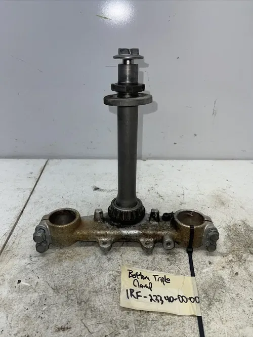 2001 Yamaha Xt225 Bottom Triple Clamp 1RF-23340-00-00