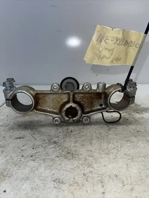2001 Yamaha Xt225 Bottom Triple Clamp 1RF-23340-00-00