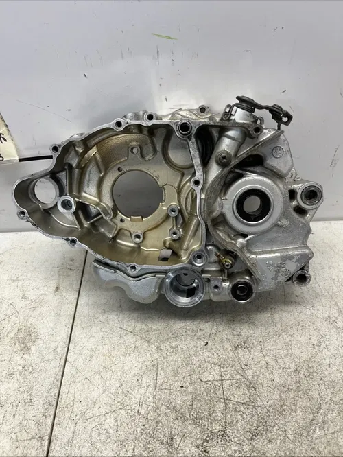 1996 Yamaha Serow XT225 Left Engine Crankcase