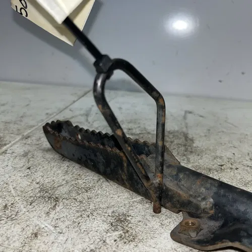 2001 Honda Trx90 Rt Foot Pedal Foot Rest Bar Step 50610-HF7-000