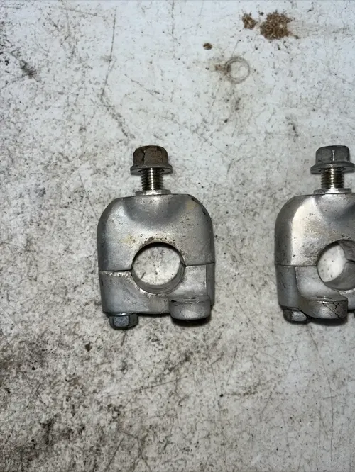 2001 Honda TRX90 Handlebar Clamps Handle Holder 53130-HA0-680