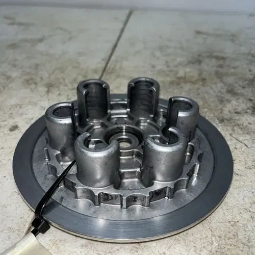 2001 Suzuki RM250 Clutch Pressure Plate 21462-37E03