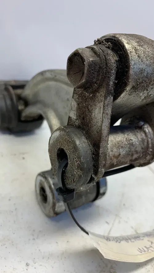 2002 Yamaha ttr125 l Relay Arm, Rear shock linkage, lever, arm 39K-2217A-00-00