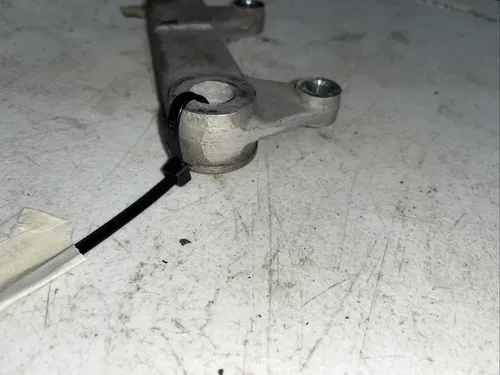 2004 Yamaha YZ85 Support Bracket Assy  4ES-25920-00-00