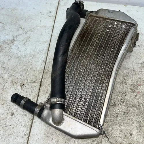 2001 Suzuki RM250 Lt Radiator 17720-37F00