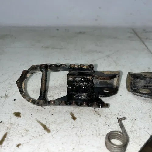 2007 Suzuki DRZ125L Foot Pegs 43550-03B00
