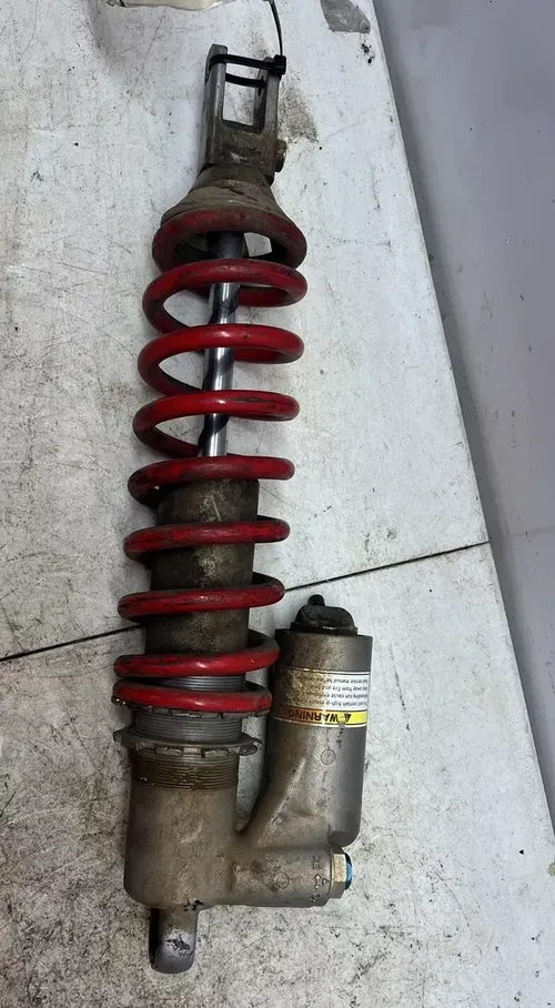 2001 Suzuki RM250 Rear Shock 62100-37F20-37W
