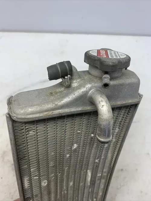 2001 HONDA CR125 RIGHT SIDE RADIATOR 19010-KZ4-A92