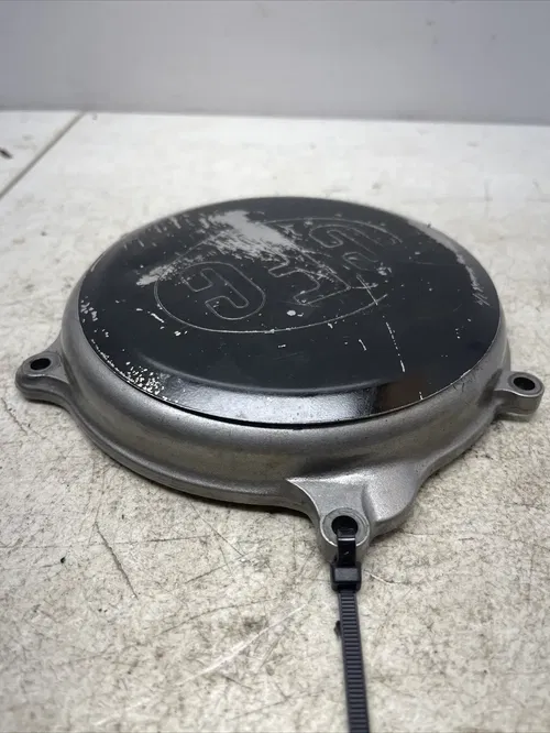 2004 SUZUKI DRZ400E OEM CLUTCH COVER 11371-29F00