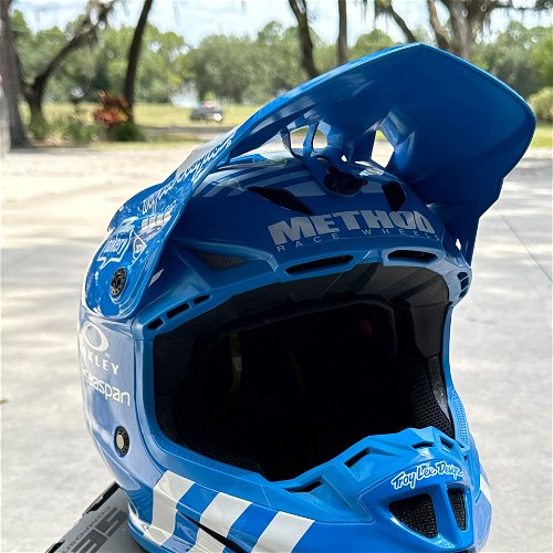 Troy Lee Designs SE4 Men's Large Helmet