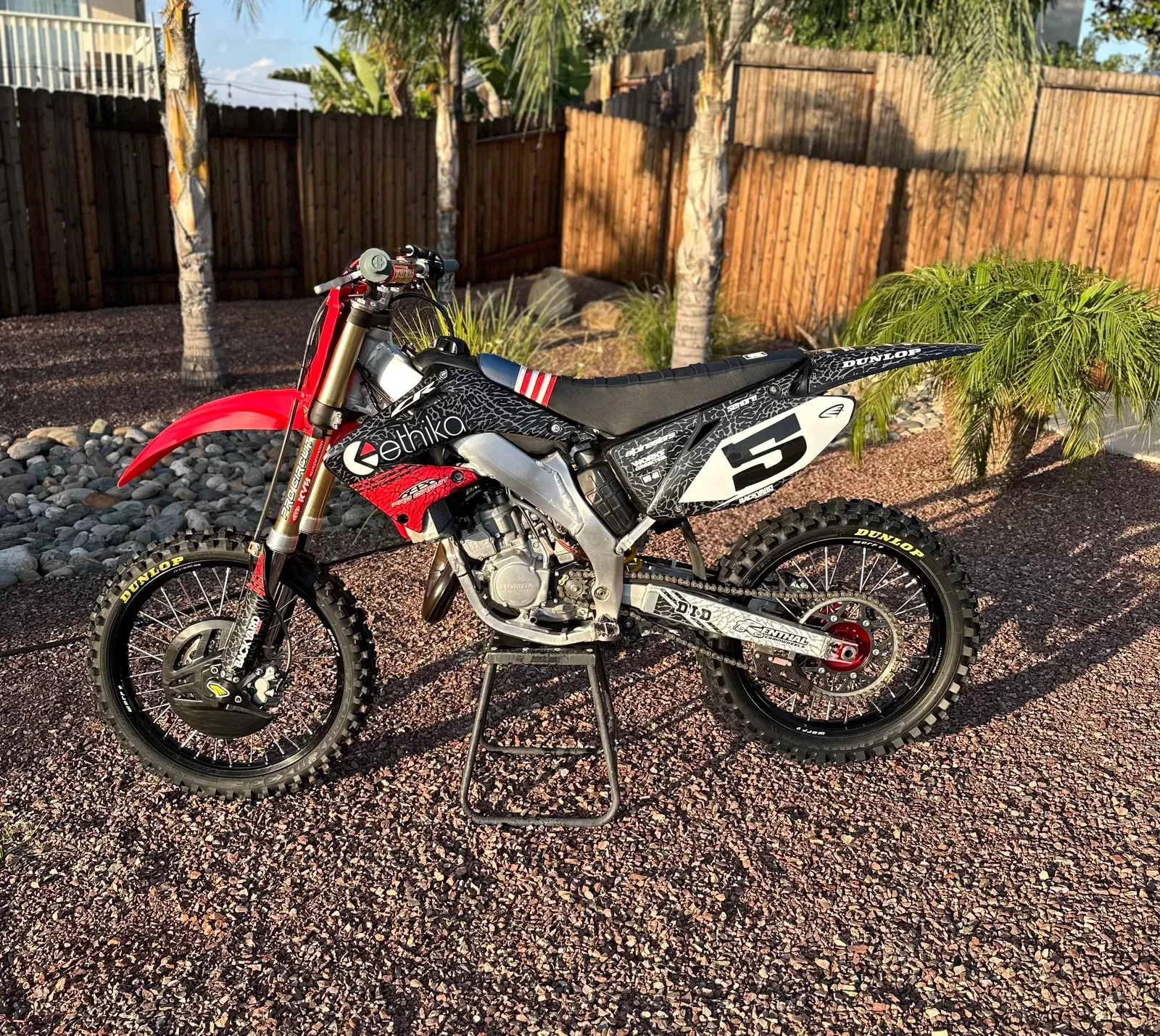 2004 honda deals 250 dirt bike