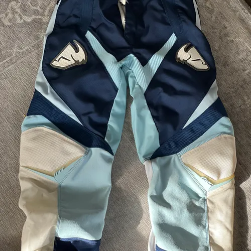 Thor youth racing pants - youth size 26